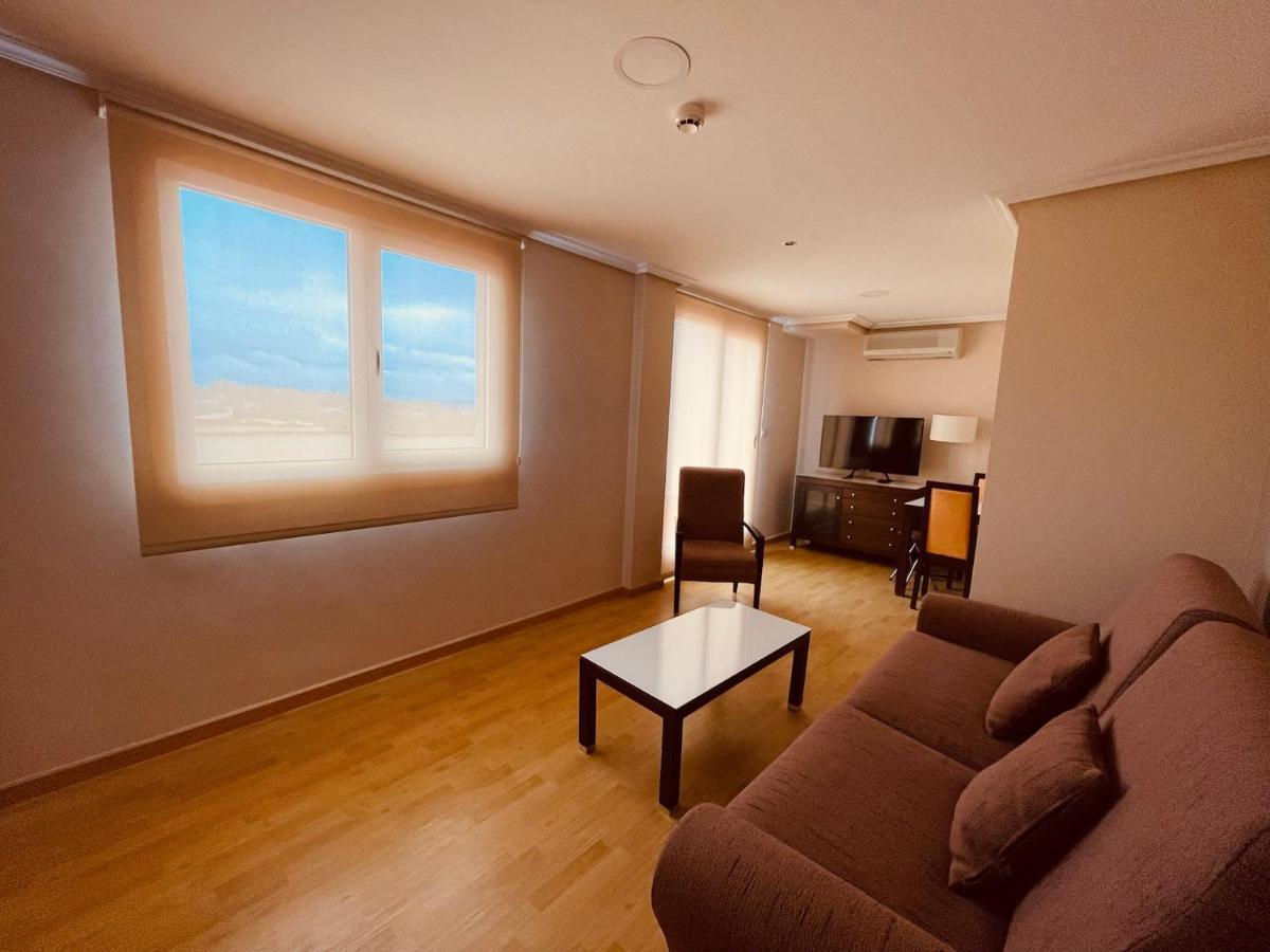 Aparthotel Arenteiro O Carballiño Eksteriør billede